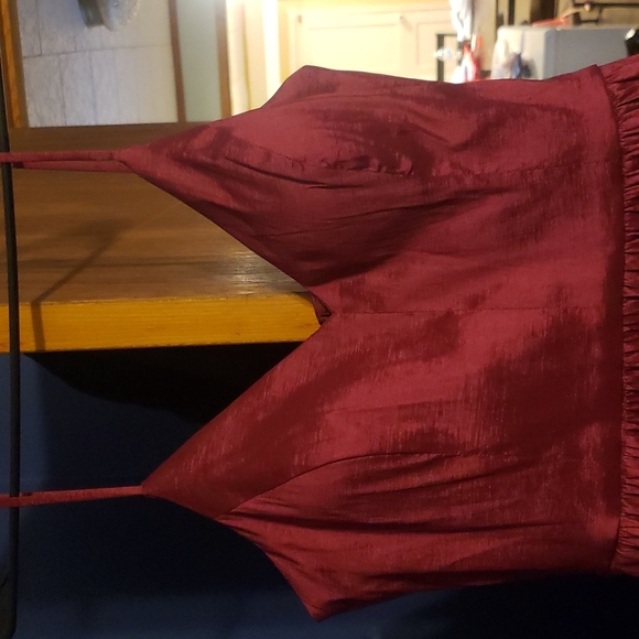 Deep burgundy cocktail dress longer in the back new with tags size 15 - Picture 2 of 5